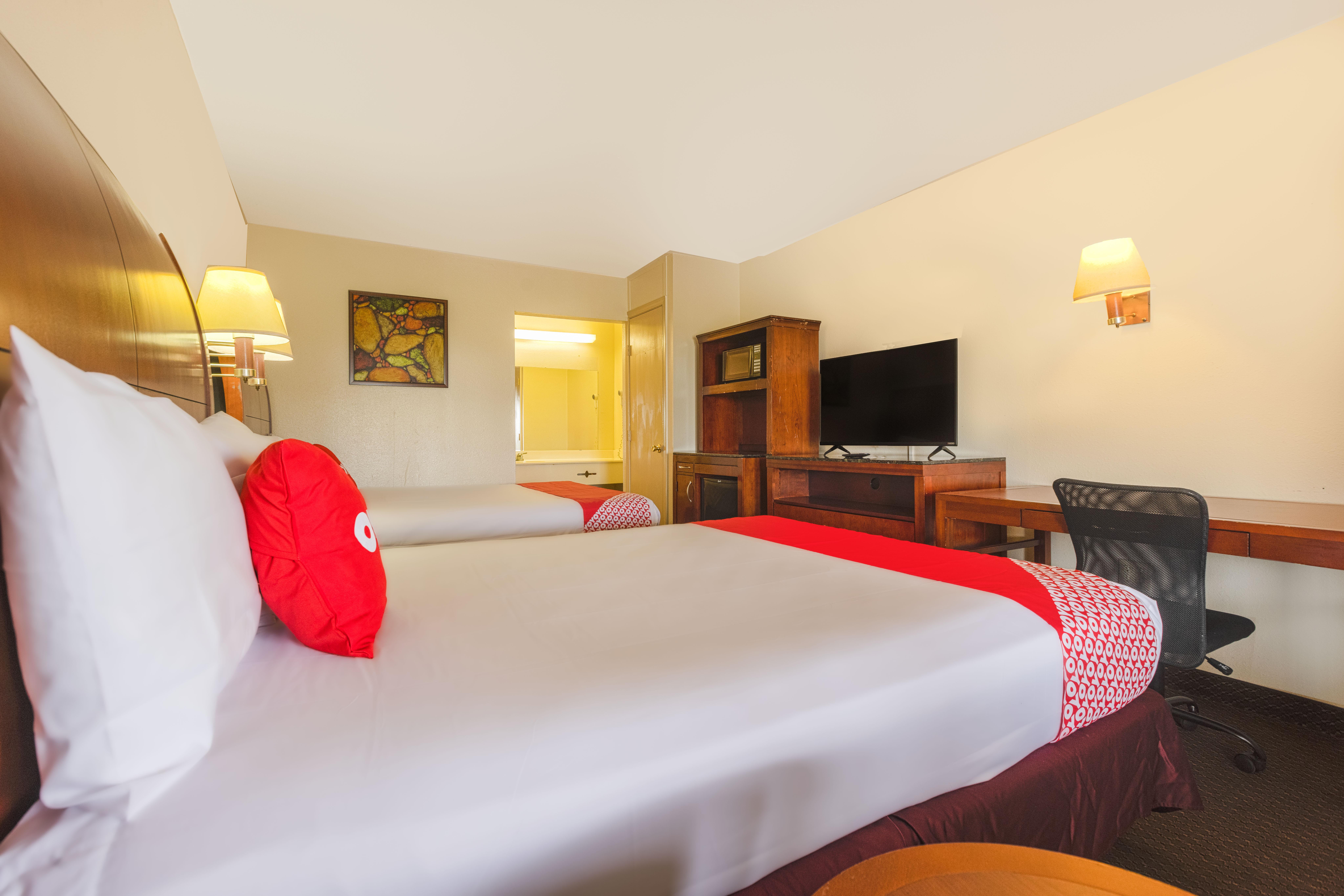 Hotel Coastal 2*
